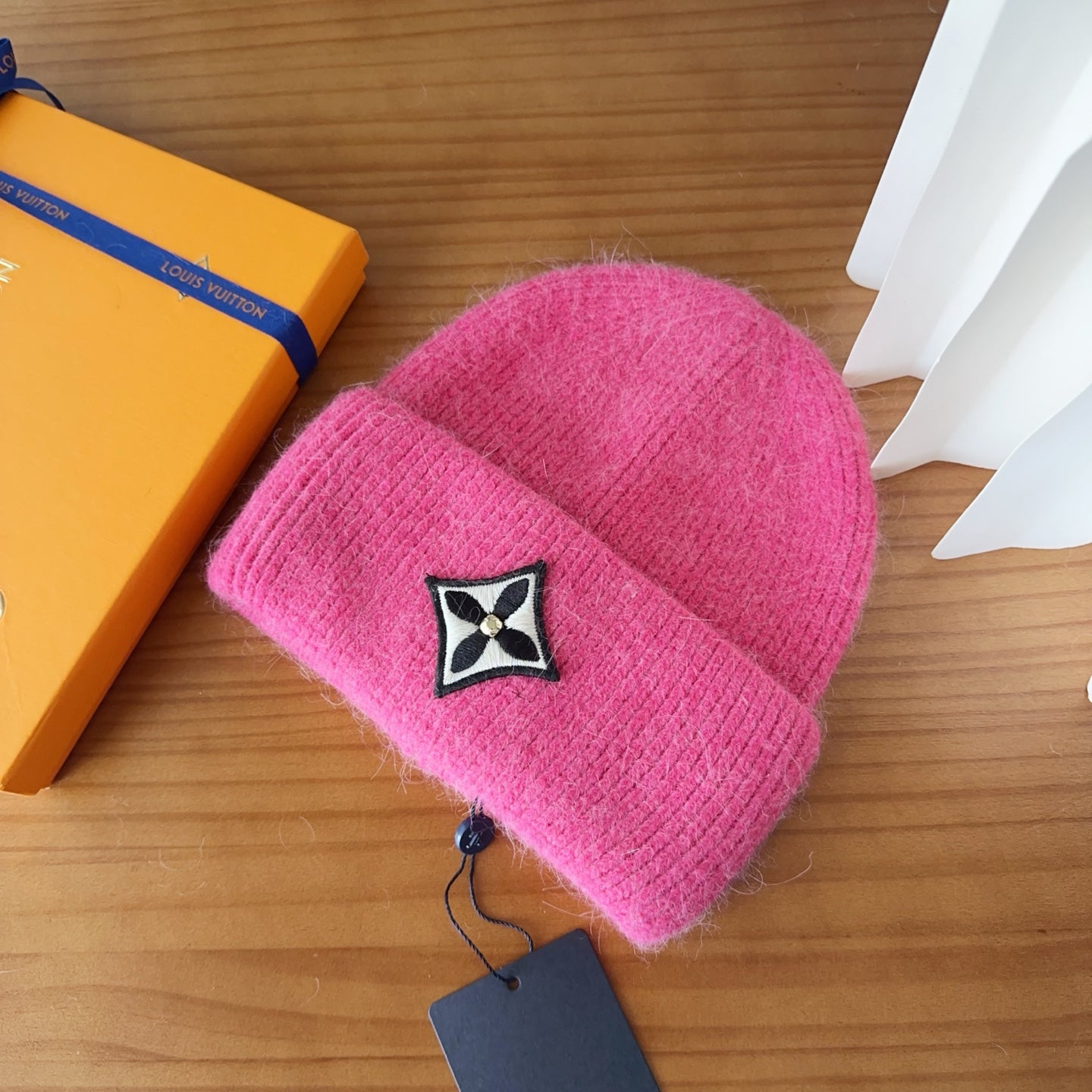 Beanie in Rose Red